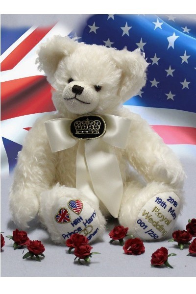 ROYALTY SERIES <br> HARRY & MEGHAN <br> WEDDING BEAR