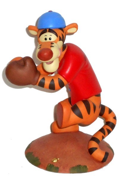 POOH & FRIENDS FIGURINE - 1215480