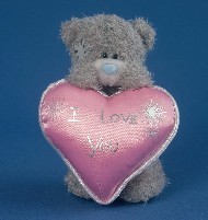 LOVE - TATTY TEDDY - HOLDING HEART