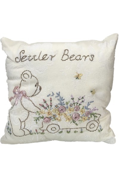 SETTLER BEAR CUSHION