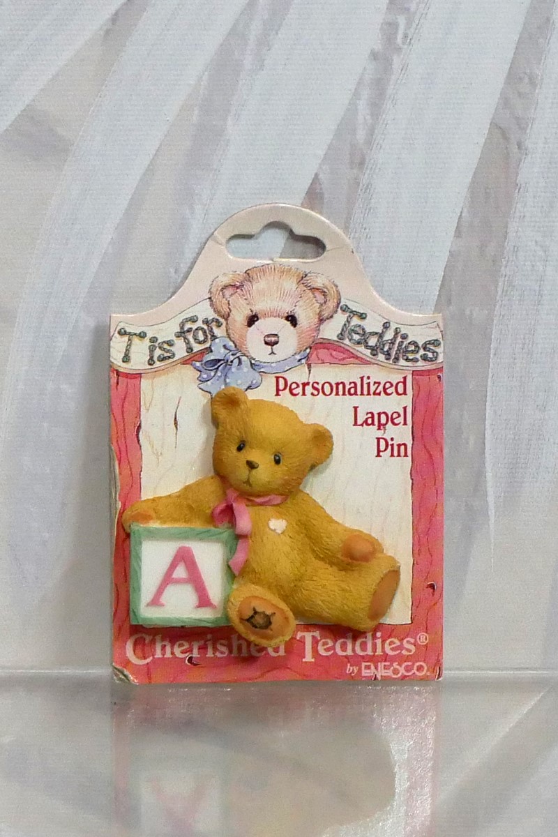 PERSONALIZED LAPEL PIN <br> A