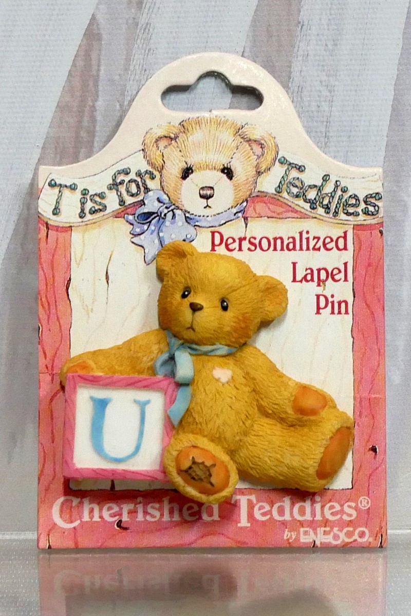 PERSONALIZED LAPEL PIN <br> U